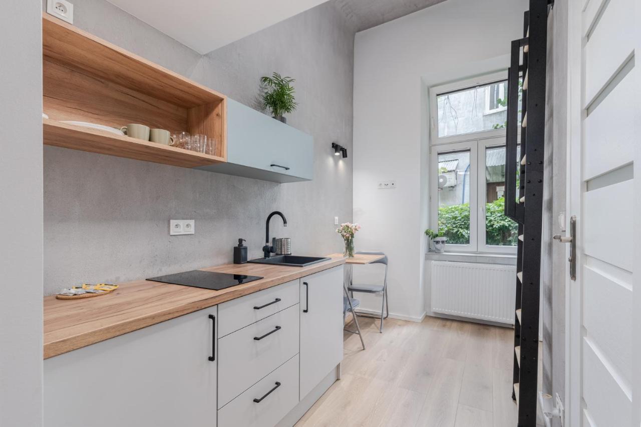 Parkside Fresh Apartments - Old Town Guesthouse - By Upstairs Krakau Buitenkant foto