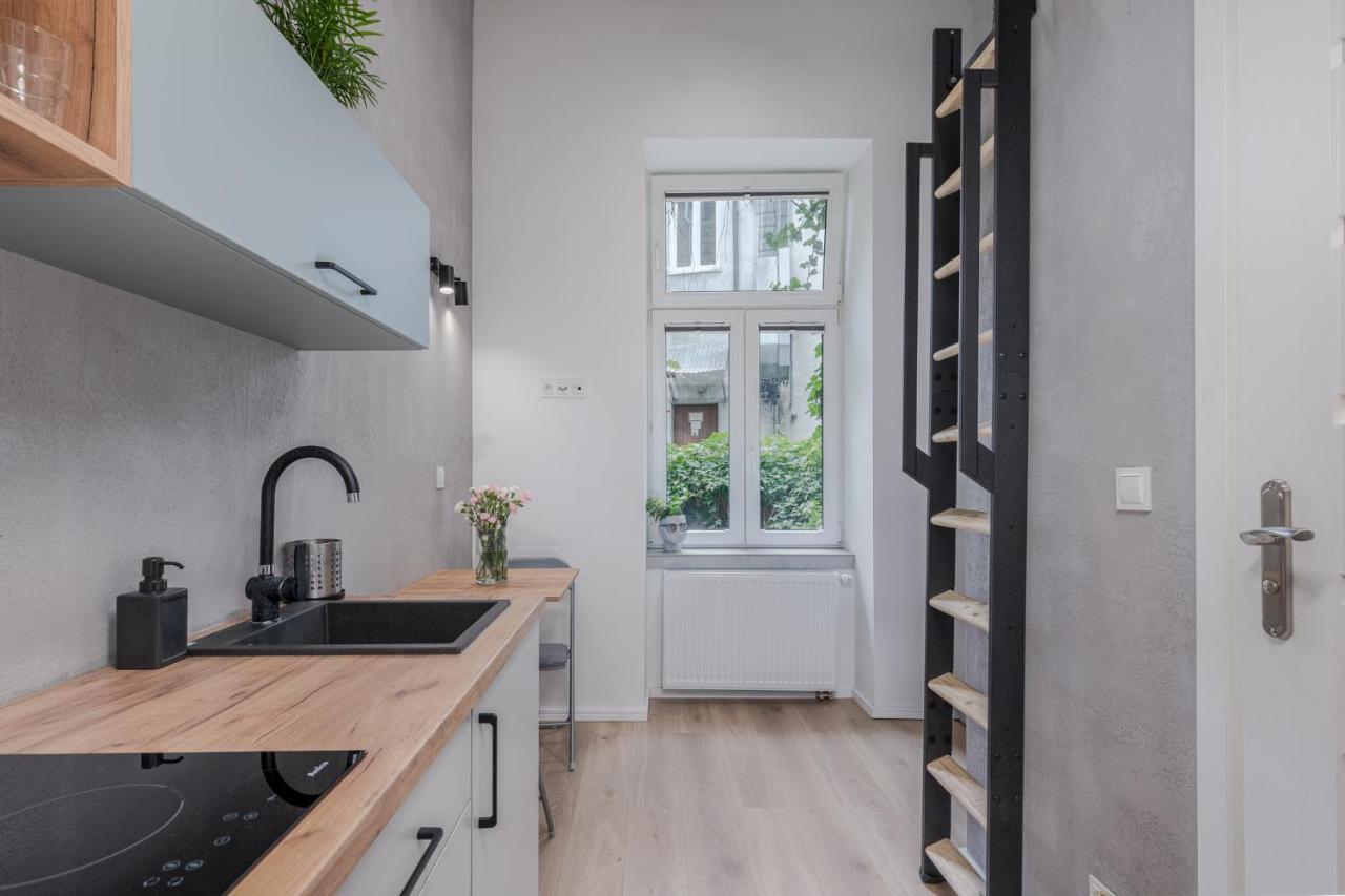 Parkside Fresh Apartments - Old Town Guesthouse - By Upstairs Krakau Buitenkant foto
