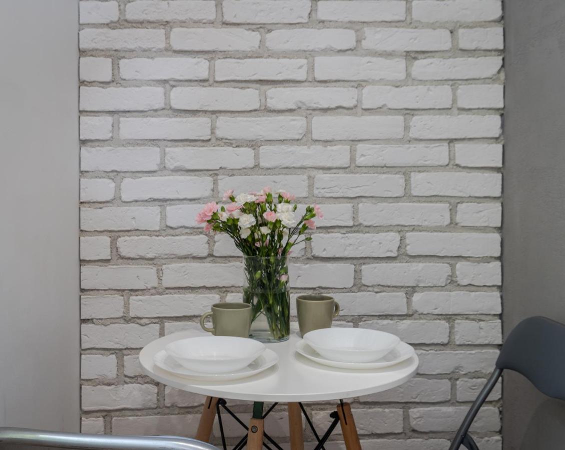 Parkside Fresh Apartments - Old Town Guesthouse - By Upstairs Krakau Buitenkant foto